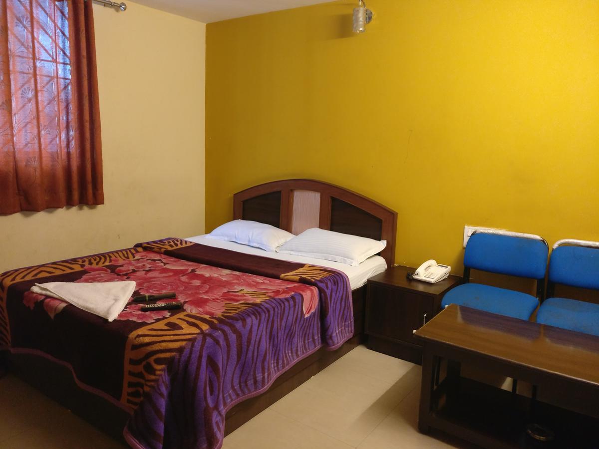Hotel Skyland Bangalore Exterior foto